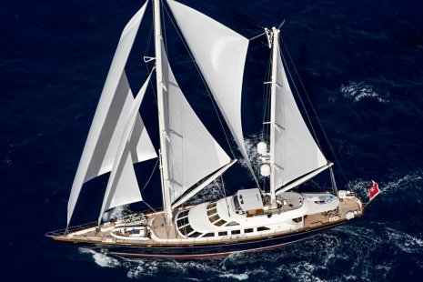 Perini Navi Yachts à Vendre