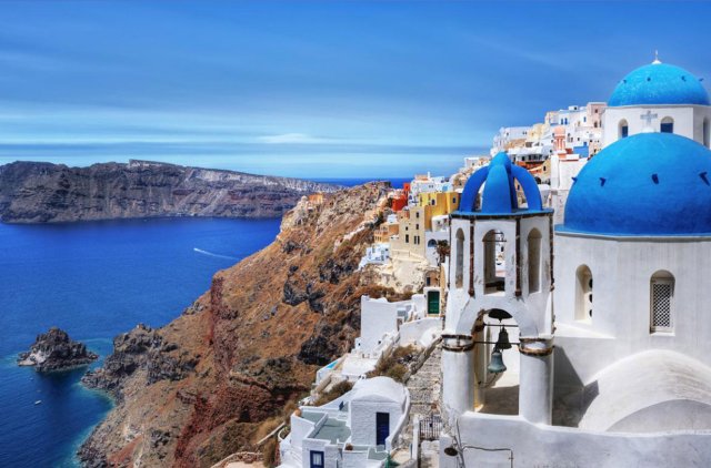 YACHT CHARTER LA GRÈCE